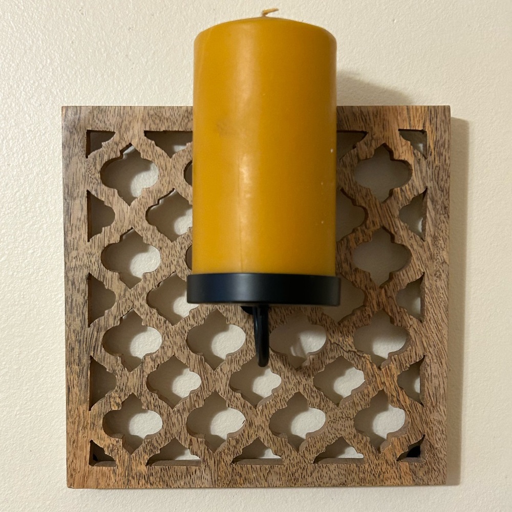 9x9” wall mounted candle holder